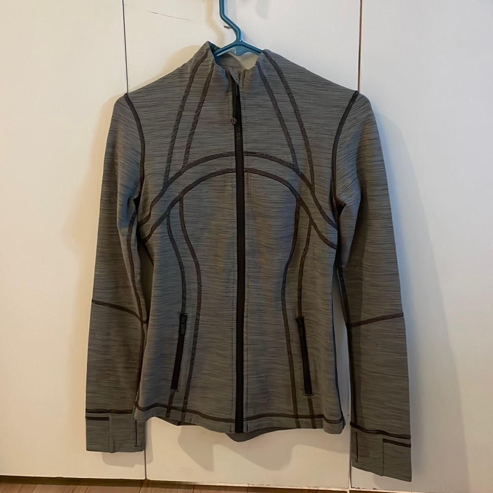 Like new lululemon zip up jacket